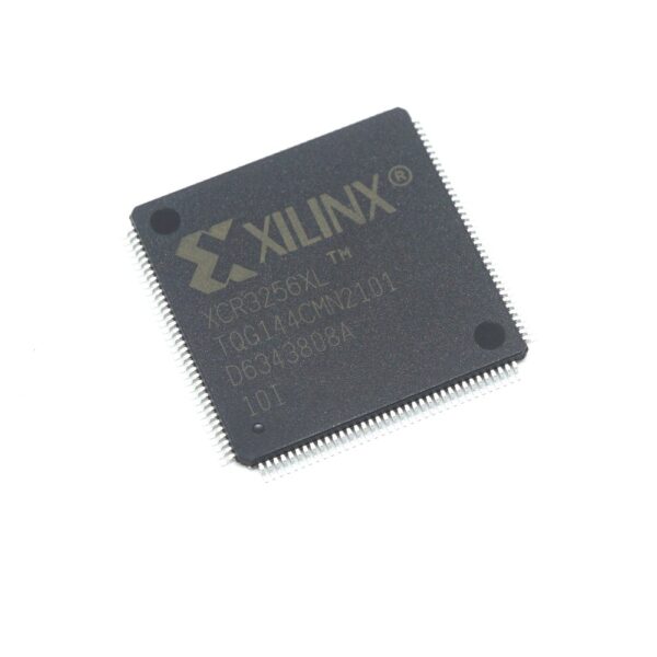 XCR3256XL-10TQG144I